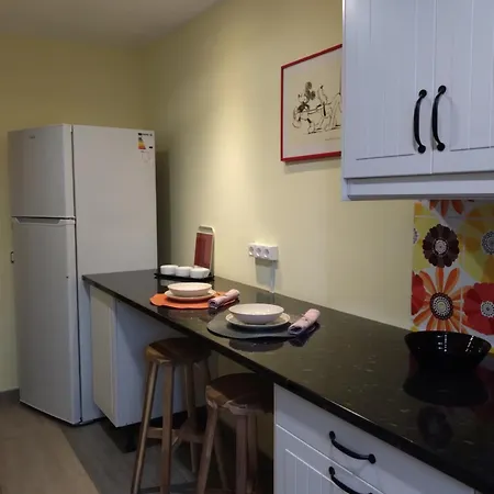 Prázdninový dům The Lemon Grove House - Large Private Garden, Private Pool - Perfect For Families