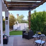 The Lemon Grove House - Large Private Garden, Private Pool - Perfect For Families Tatil Evi Torremolinos