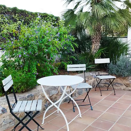 Ferienhaus The Lemon Grove House - Large Private Garden, Private Pool - Perfect For Families *
